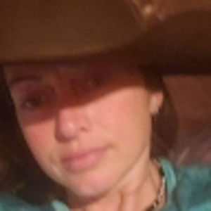 Meet your Posher, Lori m